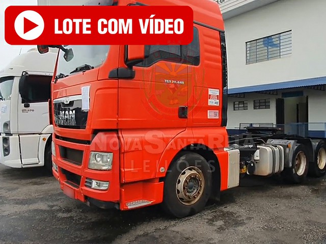 LOTE 004 - Man TGX 28440 6x2 T 2014