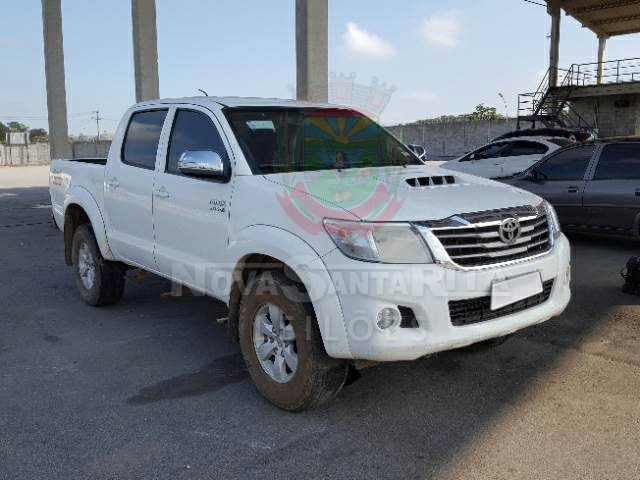 LOTE 023 - Toyota Hilux 3.0 TDI 4x4 CD SR (Aut) 2012