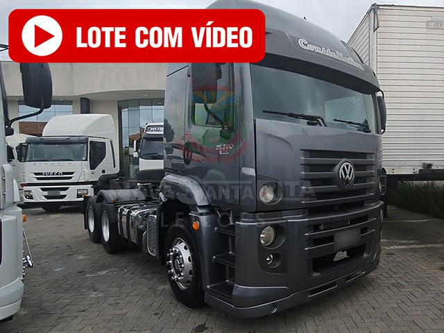 LOTE 005 - Volkswagen 25.390 E Constellation 6x2 2p 2013