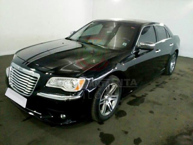 LOTE 001 - Chrysler 300C 3.6 V6 2015