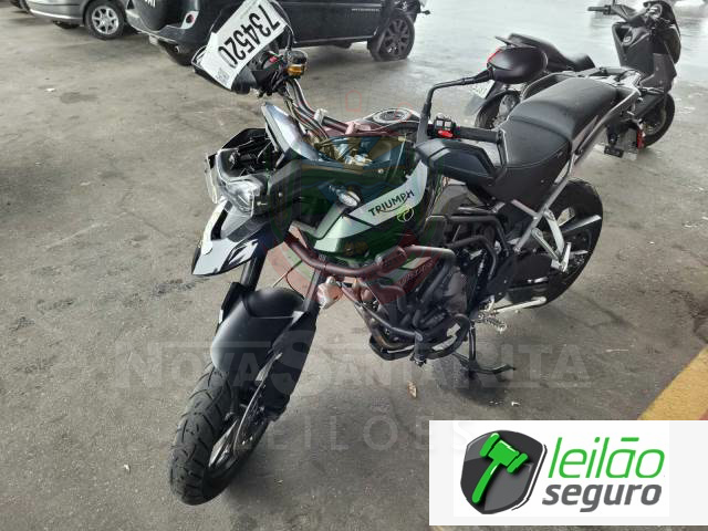 LOTE 001 TRIUMPH/TIGER 900 GT PRO