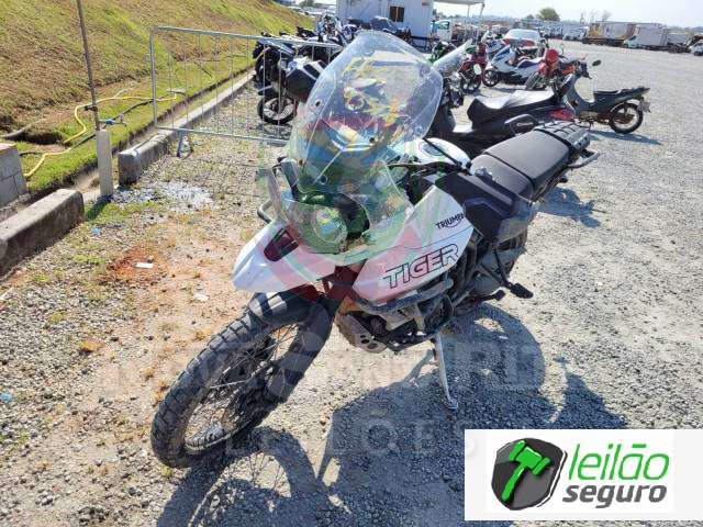 LOTE 003/ TIGER 800 XCX