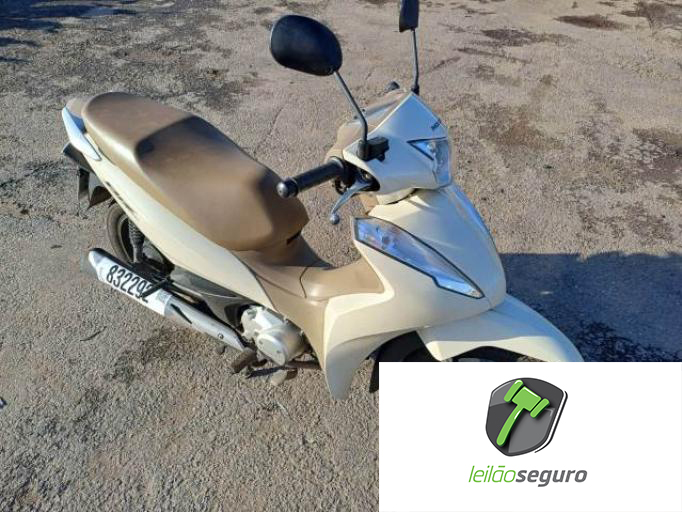 LOTE 021  HONDA BIZ 2022