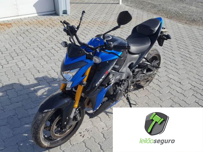 LOTE 040 SUZUKI GSX-S 2019