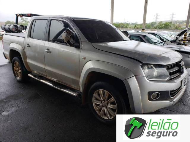 LOTE 028 VOLKSWAGEN/AMAROK HIGHLINE 4MOTION 2.0 TDI BITURBO 2012