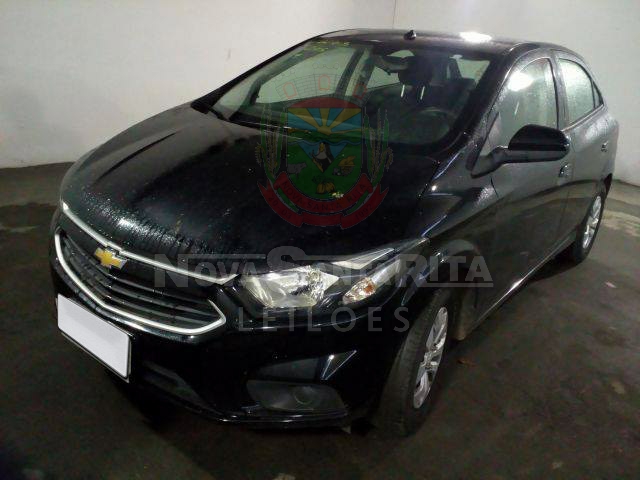 LOTE 015 - Chevrolet Onix 1.0 LT SPE/4 2015